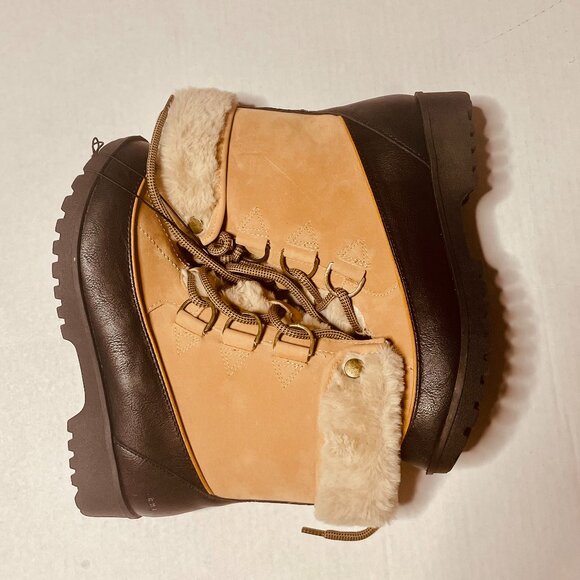 Tan Women's Southgate Winter Boot JBU - Picture 2 of 4